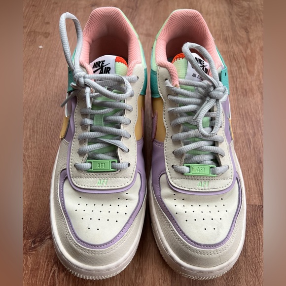 Nike Air Force 1 Shadow in 'Pale Ivory’ - Picture 2 of 8